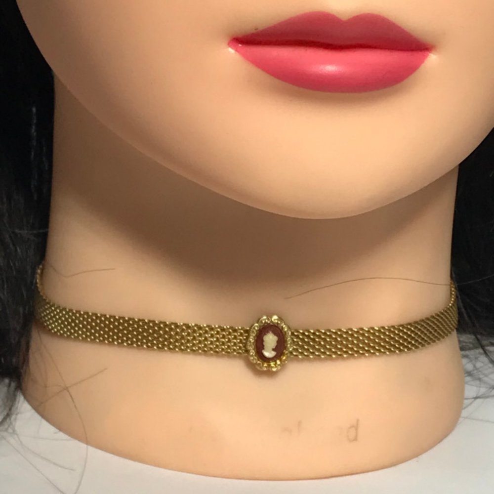 Mesh Gold Tone Cameo Choker
